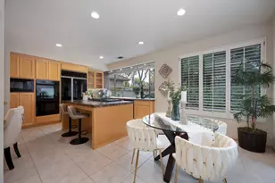 11287 Crocker Grove Ln, Gold River, CA 95670 - Photo 9