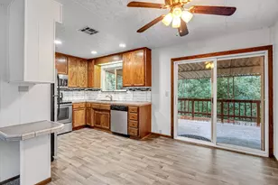 21759 El Lobo Center, Sonora, CA 95370 - Photo 5