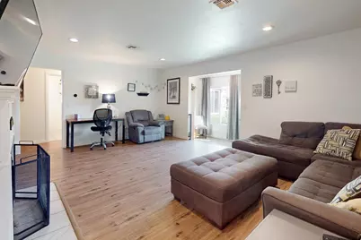 586 Marie Avenue, Yuba City, CA 95991 - Photo 5