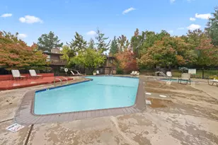 2416 Larkspur Ln, Sacramento, CA 95825 - Photo 35