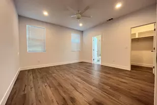 610 Santiago Ave, Sacramento, CA 95815 - Photo 7