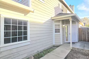 1550 Paradise Valley Dr, Woodland, CA 95776 - Photo 3