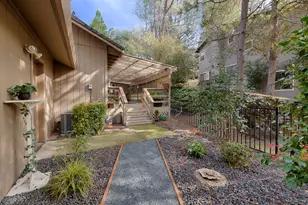 23753 Maple Ct, Auburn, CA 95602 - Photo 17