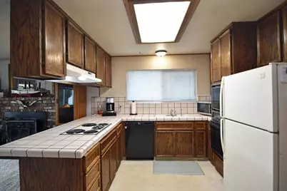 1760 Blevins Court, Turlock, CA 95380 - Photo 9