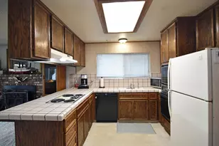 1760 Blevins Ct, Turlock, CA 95380 - Photo 9