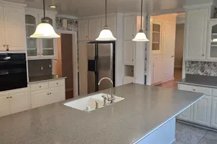 2124 Oxford, Sacramento, CA 95815 - Photo 43