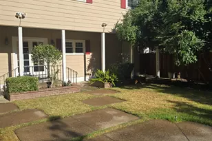 2124 Oxford, Sacramento, CA 95815 - Photo 9