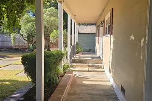 2124 Oxford, Sacramento, CA 95815 - Photo 47