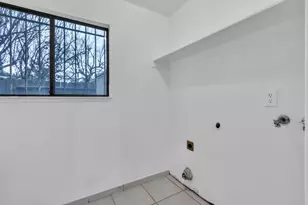 2540 Rose Marie Ln, Stockton, CA 95207 - Photo 19