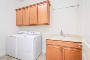 2112 Arlington Dr, Roseville, CA 95747 - Photo 45