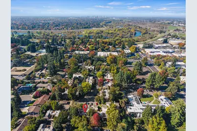 2241 Woodside Lane #4, Sacramento, CA 95825 - Photo 35