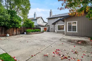 7509 Wynndel Way, Elk Grove, CA 95758 - Photo 31