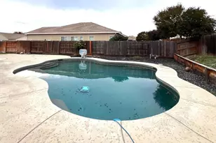 402 Alpen Rose Way, Galt, CA 95632 - Photo 23