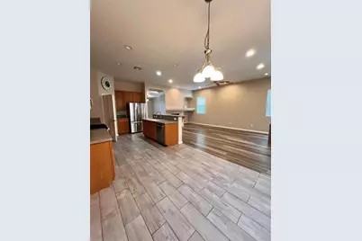 402 Alpen Rose Way, Galt, CA 95632 - Photo 5