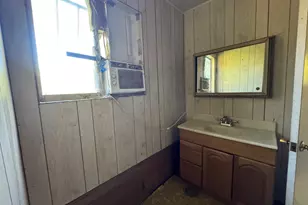 2547 Parkdale Dr, Modesto, CA 95358 - Photo 9