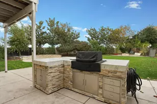 5379 Ridgeview Cir, Stockton, CA 95219 - Photo 53