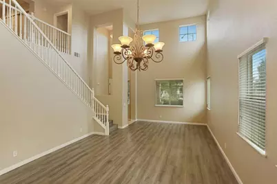 5379 Ridgeview Circle, Stockton, CA 95219 - Photo 7