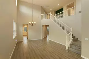 5379 Ridgeview Cir, Stockton, CA 95219 - Photo 9