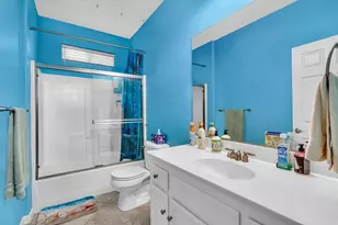 805 El Tesoro Ln, Los Banos, CA 93635 - Photo 7