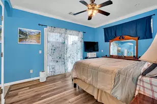 805 El Tesoro Ln, Los Banos, CA 93635 - Photo 21