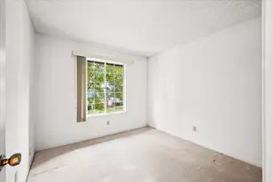4002 Oak Villa Cir, Carmichael, CA 95608 - Photo 31