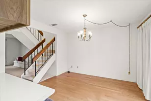 4002 Oak Villa Cir, Carmichael, CA 95608 - Photo 17