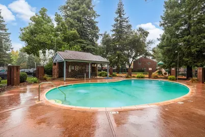 4002 Oak Villa Circle, Carmichael, CA 95608 - Photo 37