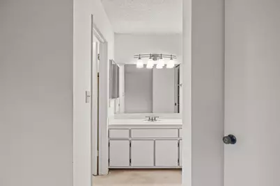 4002 Oak Villa Circle, Carmichael, CA 95608 - Photo 23