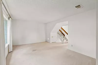 4002 Oak Villa Circle, Carmichael, CA 95608 - Photo 5