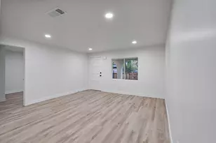 1715 Dallas St, Modesto, CA 95358 - Photo 13