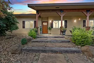 12540 Arabian Ln, Galt, CA 95632 - Photo 1