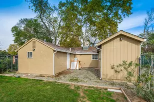 346 Silver Eagle Rd, Sacramento, CA 95838 - Photo 17