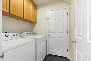 1555 Tahoe Cir, Tracy, CA 95376 - Photo 15