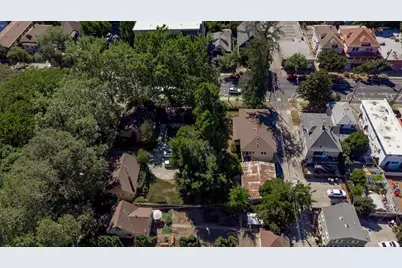 2017 10th Street, Sacramento, CA 95818 - Photo 7