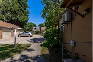 2017 10th St, Sacramento, CA 95818 - Photo 19