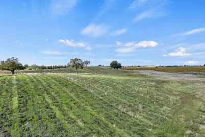 19301 Clements Road, Lodi, CA 95240 - Photo 17