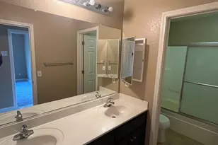 4111 Riverbrook Ct, Stockton, CA 95219 - Photo 9