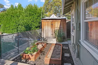 525 Semple Street, Modesto, CA 95354 - Photo 29