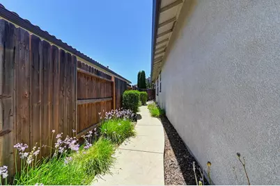 2032 Brixham Drive, Roseville, CA 95747 - Photo 19