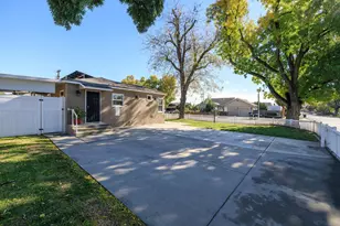 1705 Miller Ave, Modesto, CA 95354 - Photo 11