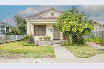 418 E 10th Street, Hanford, CA 93230 - Photo 1