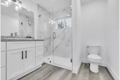 2448 E 8th Street, Stockton, CA 95205 - Photo 21