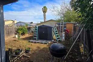 7462 Della Cir, Sacramento, CA 95828 - Photo 27