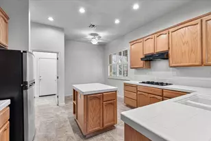 973 Blackwell Way, Galt, CA 95632 - Photo 13