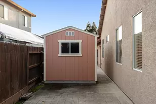 973 Blackwell Way, Galt, CA 95632 - Photo 37