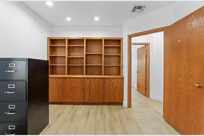 7883 N Pershing Avenue, Stockton, CA 95207 - Photo 19