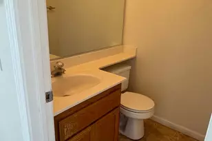 9129 Redwater Dr, Antelope, CA 95843 - Photo 11