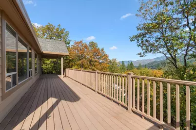 19720 Oak Knoll Drive, Lakehead, CA 96051 - Photo 43