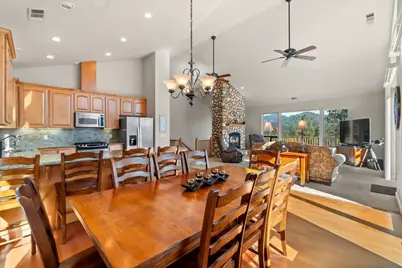 19720 Oak Knoll Drive, Lakehead, CA 96051 - Photo 17