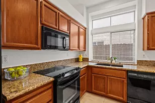 1209 Camino Capistrano, Roseville, CA 95747 - Photo 11